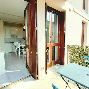 Foscolo Pool , Bardolino Italien